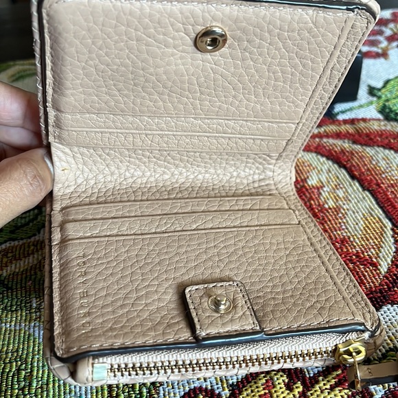 Tory Burch Nude leather wallet with card slots, 2 bill compartments,coin slot. - Picture 3 of 6